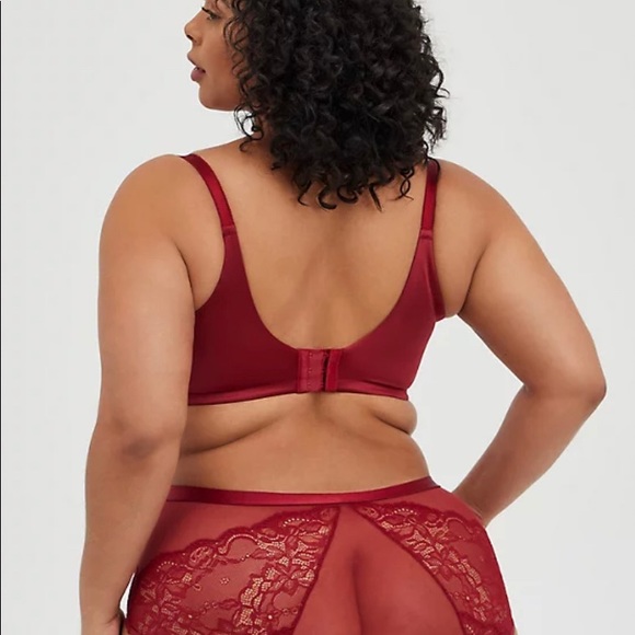 Torrid NWT Push-Up T-Shirt Bra - Shine Red with 360 Back Smoothing Size 40B - Picture 3 of 10